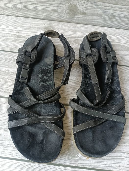 Merrell кожени сандали N 39