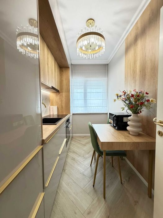 IS Cazare Luxury Apartments Palas Centru Newton Regim Hotelier Iasi