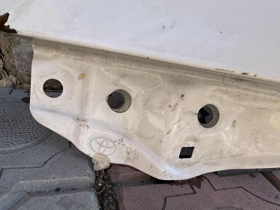 Крылья Toyota Camry 50