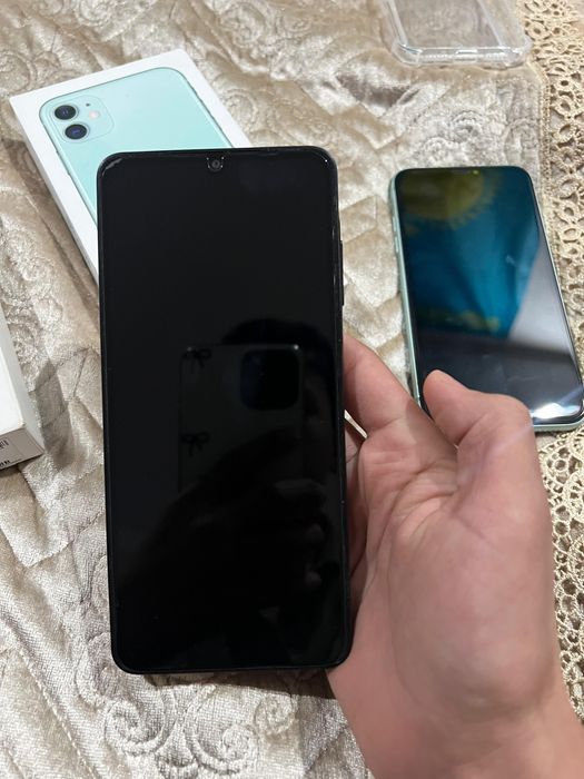 Iphone 11, Samsuns a06