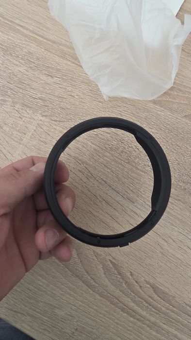 Сенник за canon Lens Hood EW-83N
