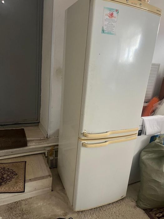 2 вида холодильника самсунг