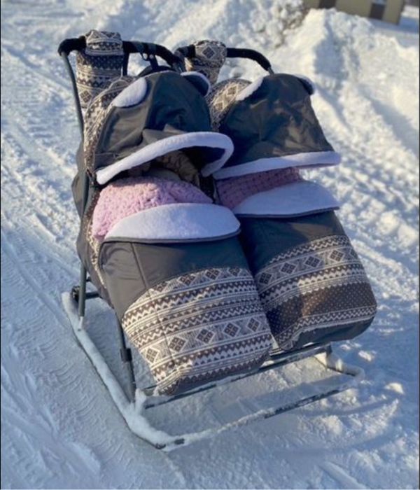 Сани-коляска для двойни