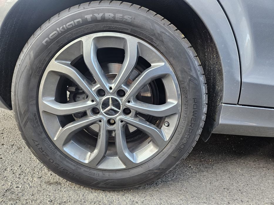 Anvelope vară NOI 4 buc Nokian 225/50 ZR17 98Y