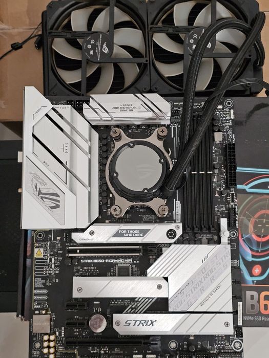 Cooler Asus ROG Strix LC II 280 aRGB