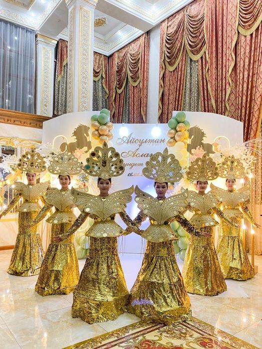 Платье танцевальные