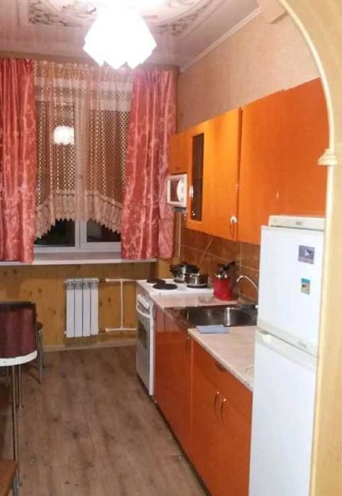 Дава се под наем Двустаен апартамент в Пловдив, Тракия - 65 кв.м за 265.2 € - Снимка #2