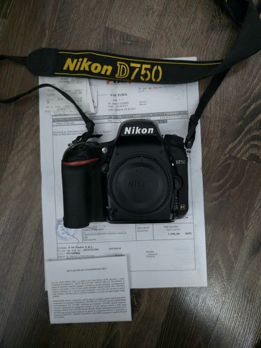 Vand aparat foto NIKON D750 - BODY & accesorii