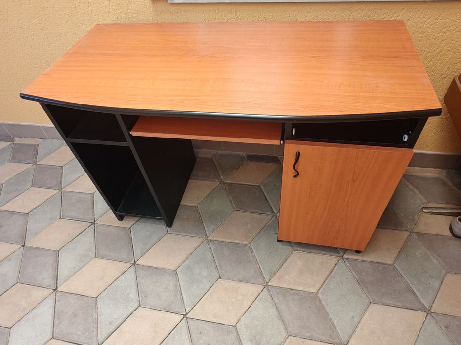 Mobilier birou stare foarte bună