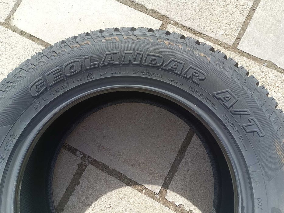 265/60 R18 Yokohama