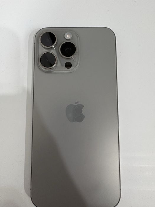 Айфон 15 про макс,256 гб