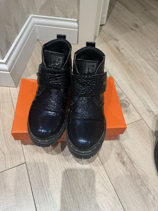 Детская обувь для девочки . TIFLANI