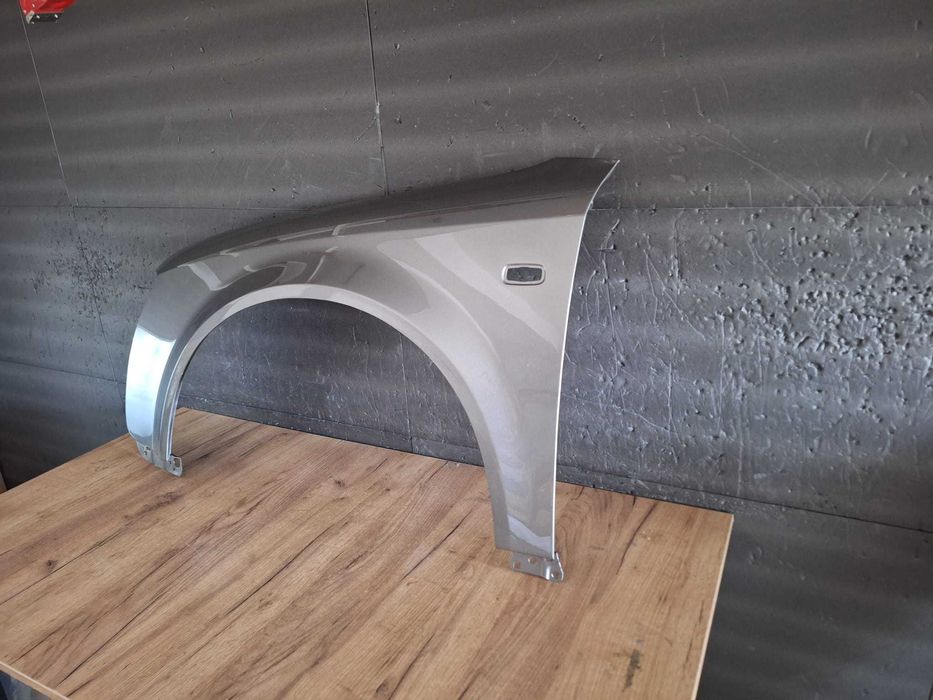 Aripa Fata Stanga Audi A4 B6 An 2000-2004 (LY7Q (Gri))