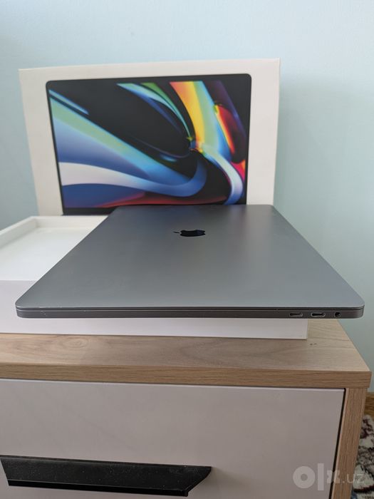 Macbook Pro 16 2019 i7/16/512