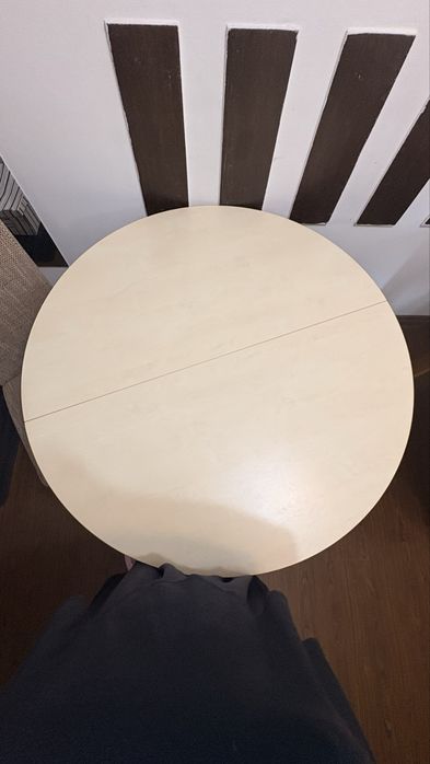 Masa rotunda extensibila