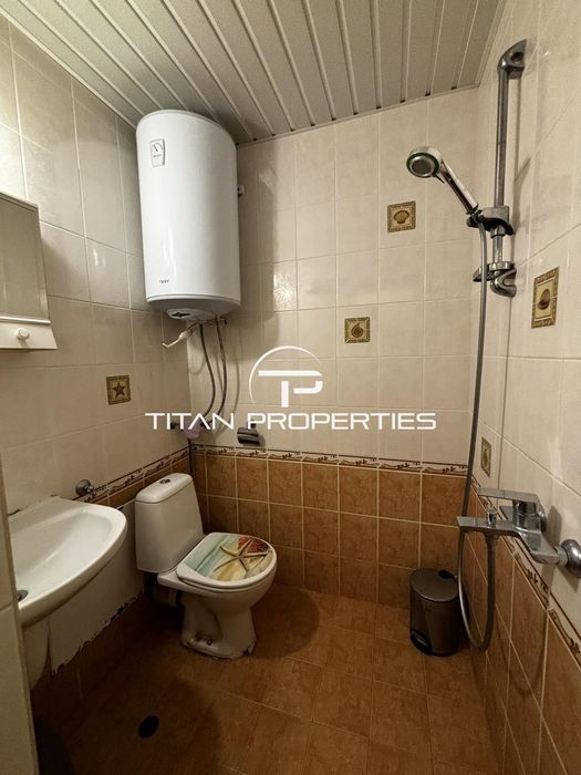 Дава се под наем Двустаен апартамент в Бургас, Лазур - 65 кв.м за 357 € - Снимка #6