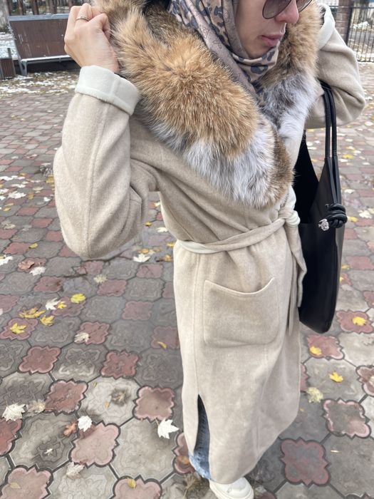 Продам пальто luxe италия