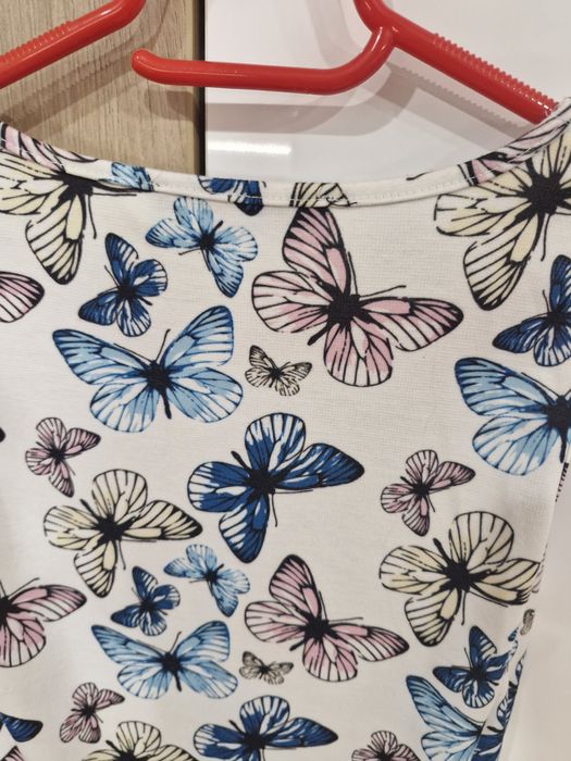 Rochie cu imprimeu fluturi eleganta