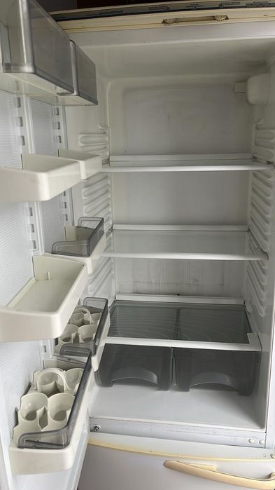 Продам Б/у Холодильник