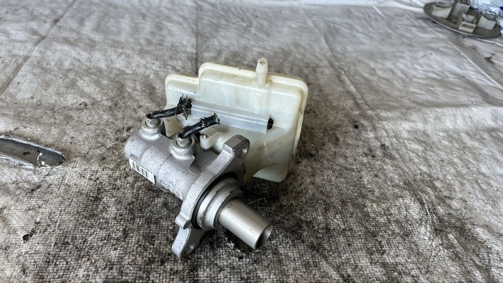 Mini Countryman R60 спирачна помпа