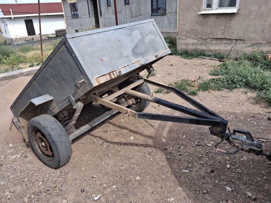 Продам прицеп самосвал