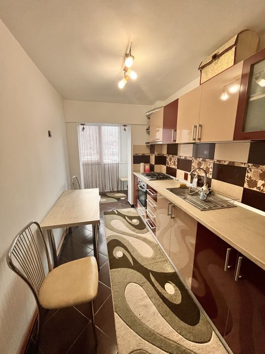 Apartament 3 camere decomandat