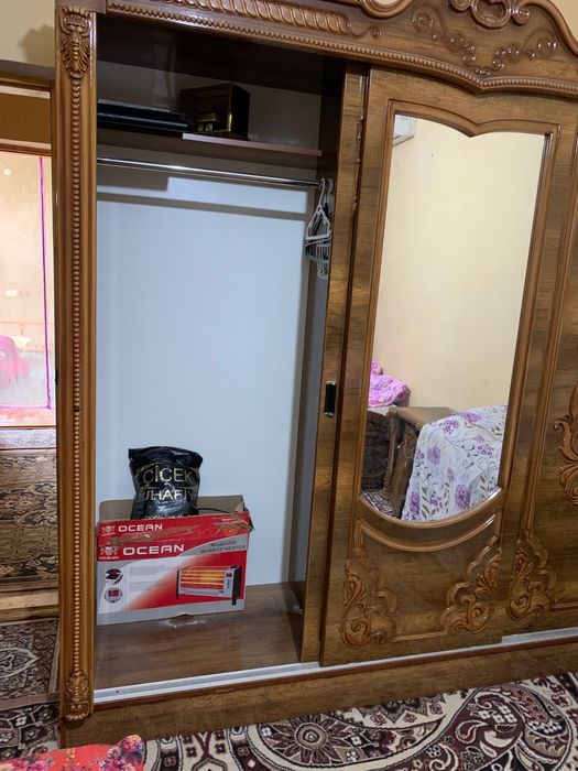 Yotoqxona uchun shkaf