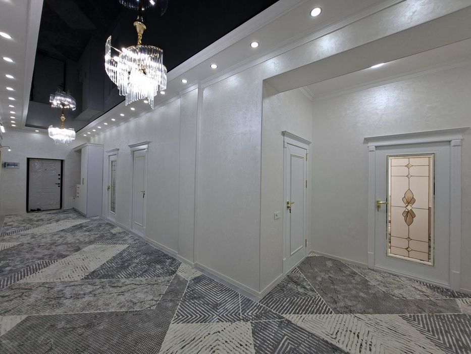 7-poliklinika ro'parasida yo'l ustida