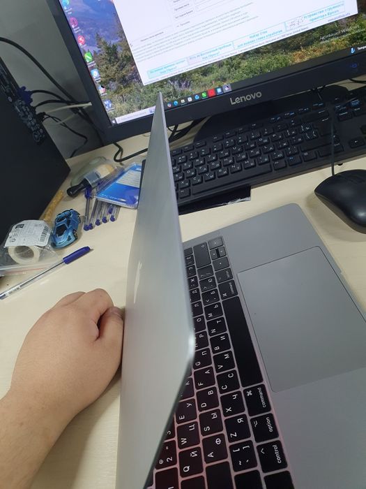 Продается MacBook Pro 2017