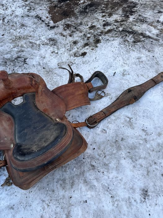 Продам седло в хорошем состоянии