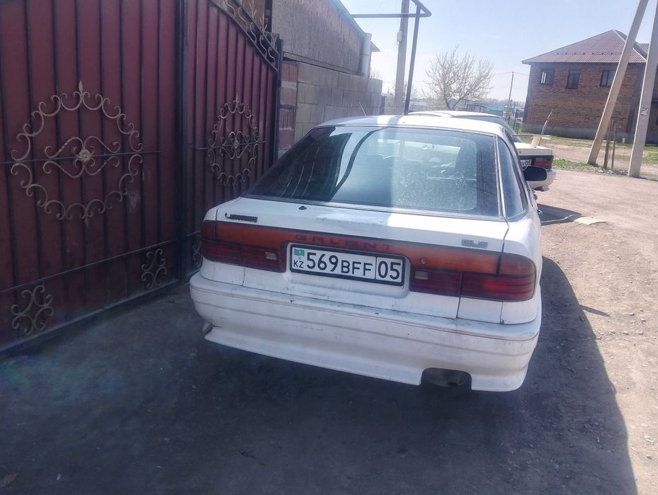 Продам машину галант