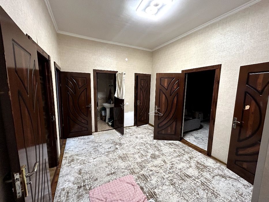 Уй сотилади Охунбобоев 3та от йонидаги домлар