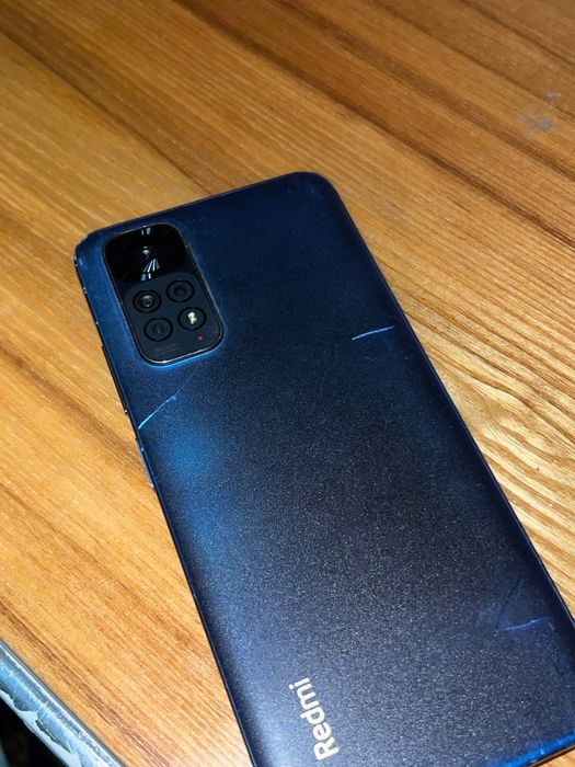 Redmi Note 11 (yahshi ishlidi)