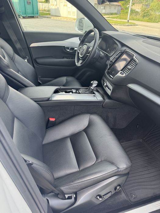 Volvo XC90 T6 benzina 7 locuri 320 cp tva deductibil