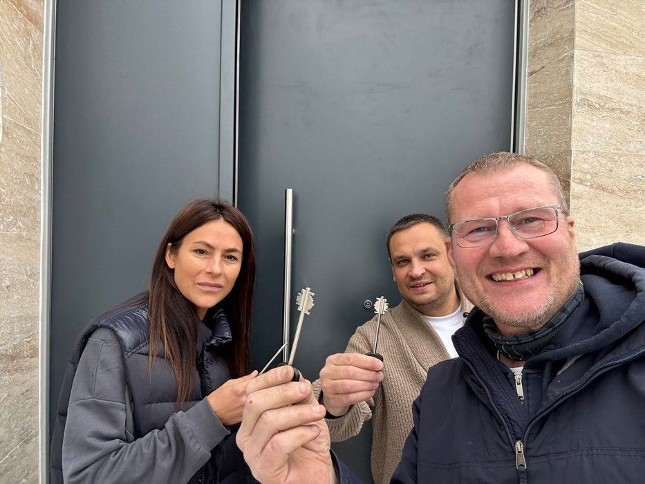 Distributor usi Dierre - Cisa - Deblocari si Reparații usi Timisoara