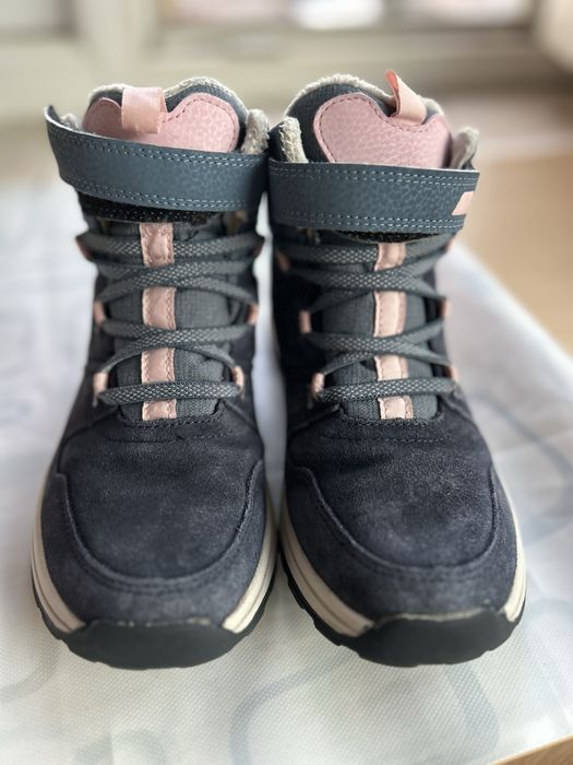 Incaltari marimea 32-33