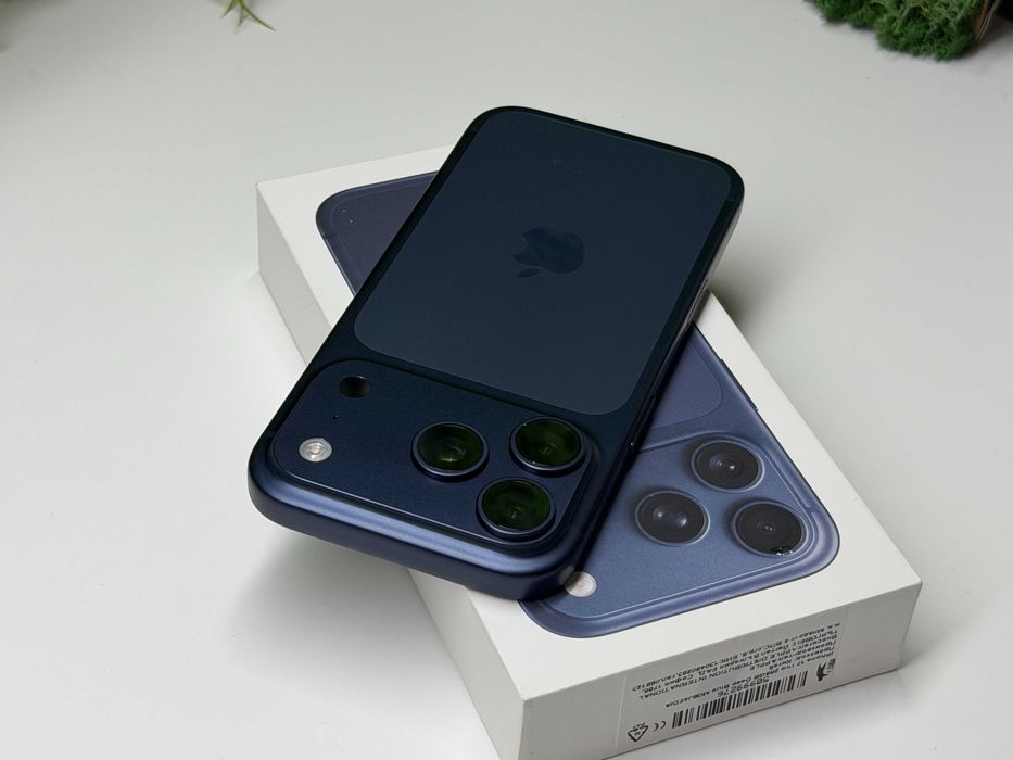 ! КаТо НоВ ! iPhone 17 Pro 256GB Blue Гаранция