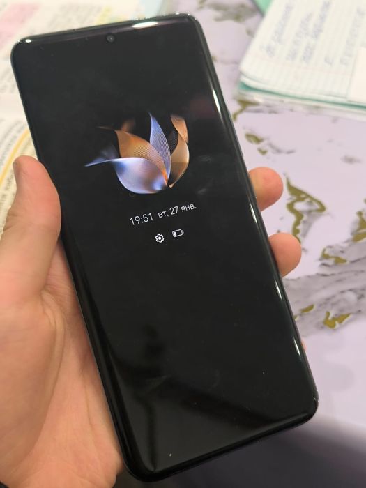 Honor 90 идеиальный