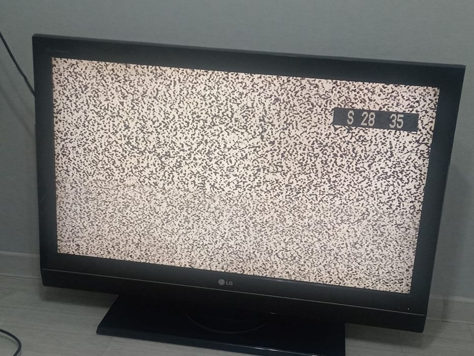 Продам отличный телевизор