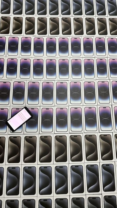 Коробки от Айфон 14 про (мах) 15 про (мах)