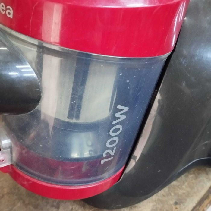 Продам пылесос Б/У