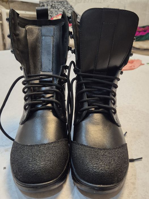 Продам берцы зима