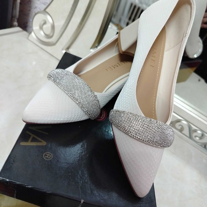 Toyga sarpaga oyoq kiym