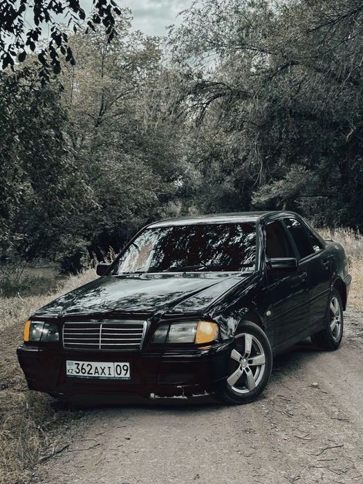 Продается мерседес w202 на ативном ходу