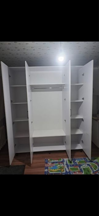 Шкаф сатылады новый