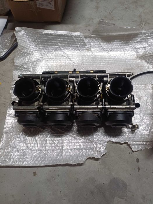 Карбуратори за Ямаха р6 2002