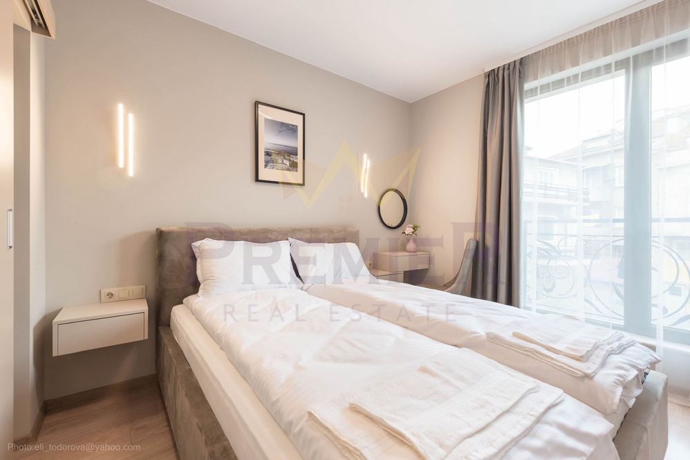 Дава се под наем Тристаен апартамент в Варна, Гръцка махала - 100 кв.м за 1500 € - Снимка #6