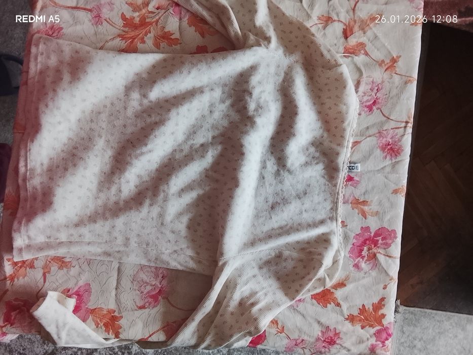 Чисто нова къса блуза -crop top