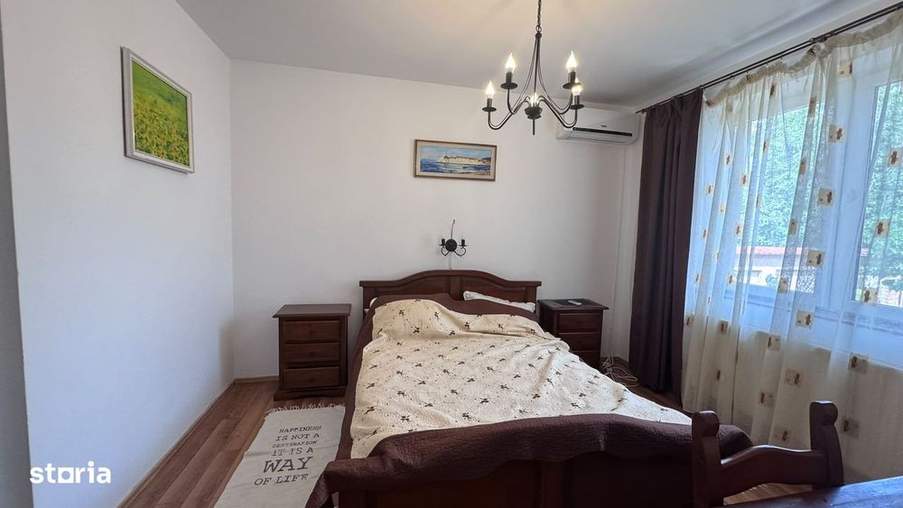 Casă cu 3 dormitoare de închiriat, Sântandrei