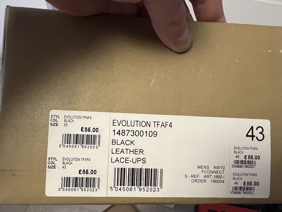 Мъжки официални кожени обувки French Connection